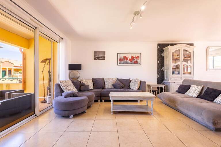 Les Jardins du Lamparo – Spacious House