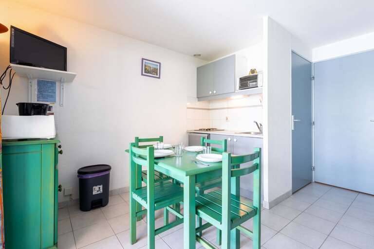 Vendres Home Rental