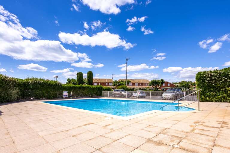 Vendres Home Rental