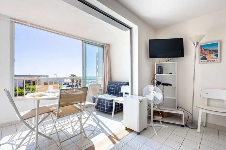 Valras-Plage Apartment Rental