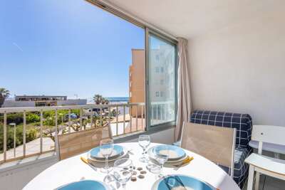 Valras Apartment with Sea View
