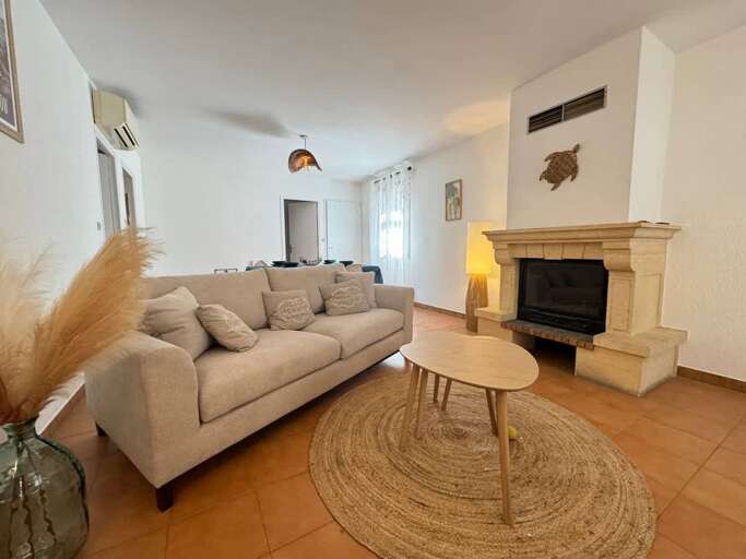 Colombiers Home Rental