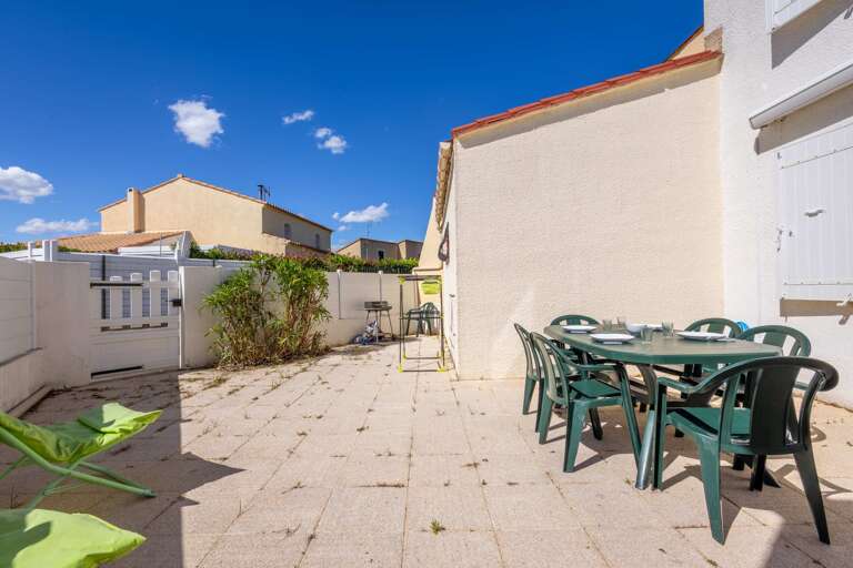 Valras-Plage Home Rental