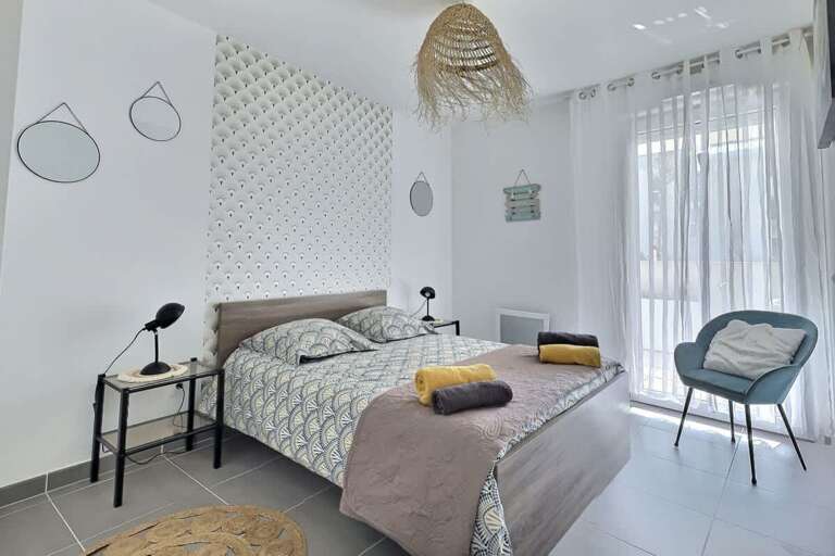 Serignan Apartment Rental