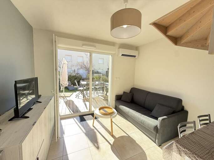 Serignan Home Rental