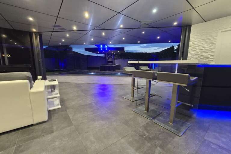 Lignan-Sur-Orb Villa Rental