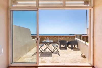 Valras’Loc – Terrace with Sea View & Direct Beach Access