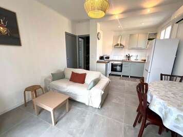 Valras'Loc - The Family Nest