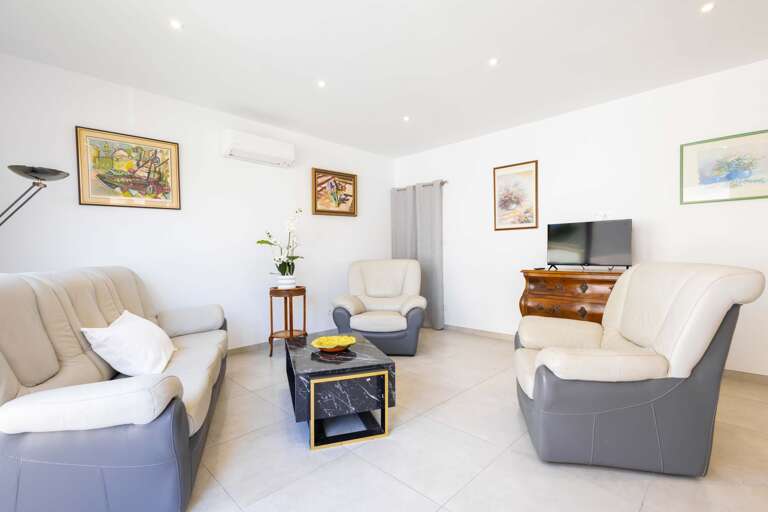 Valras-Plage Apartment Rental