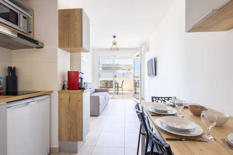 Serignan Apartment Rental