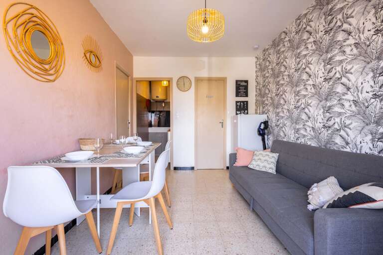 Valras-Plage Apartment Rental