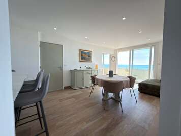 Les Vagues Bel Appartement Renove Vue Mer avec Acces Plage