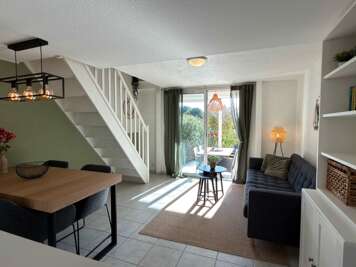 Clos Fontaine House with garden, pool