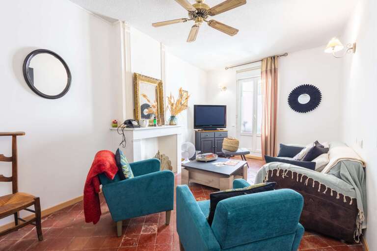Serignan Home Rental