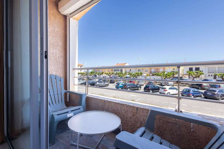 Valras-Plage Apartment Rental