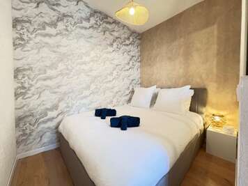 Cozy Studio – Seaside Escape by the Water