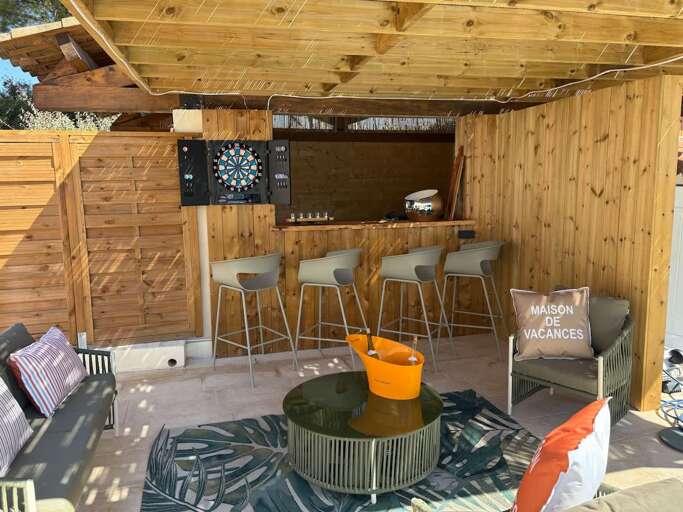 Roquebrune-Sur-Argens Home Rental