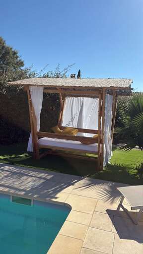 Villa with pool & pool house – AC – 6/8 guests