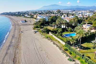 Beachfront Dream Villa Estepona