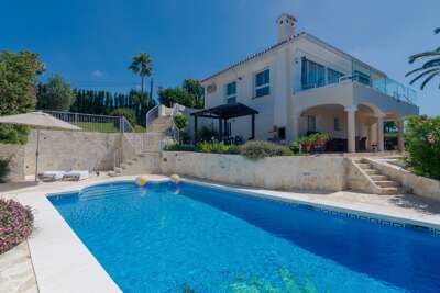 Fantastic Views Mediteranean Villa in Elviria