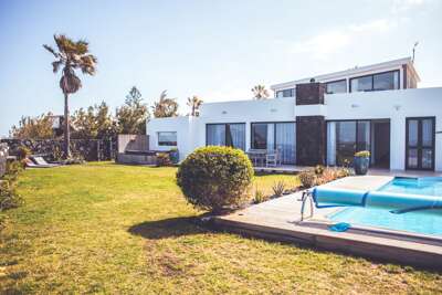 Beachfront Paradise Villa in Corralejo-Fuerteventura