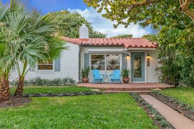 The Fort Lauderdale Tiki-Retreat Private Pool, Hot Tub &amp; Convertible Games Hub