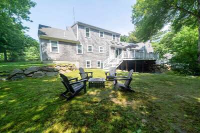 Old Silver Beach House: BBQ, Bikes, WoodFirepit Fun!
