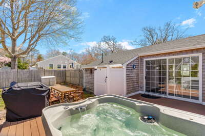  Renovated 4BR Family Retreat | AC & Hot Tub