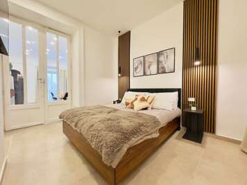 Nova Plebiscito 1, Suite in Naples center