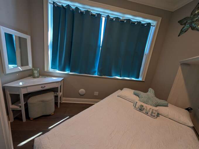 Fourth Bedroom, Murphy Style Queen Bed