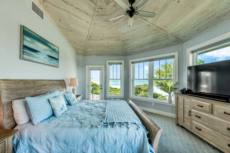 Primary Bedroom, King