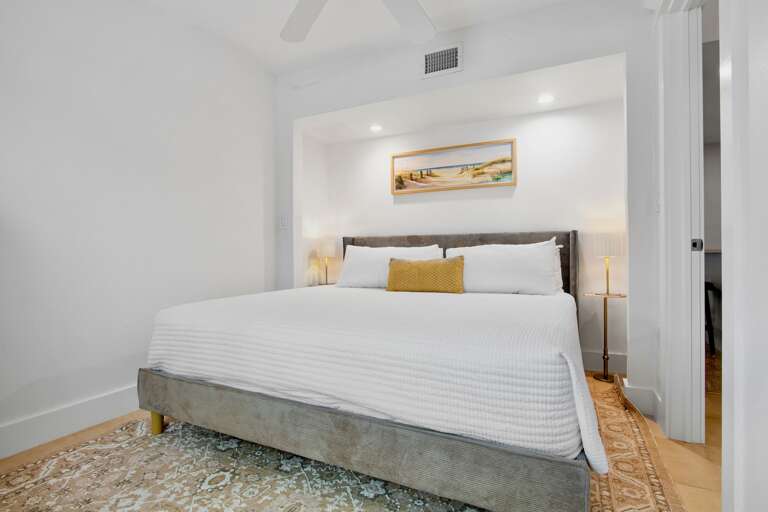 Second Bedroom, King bed
