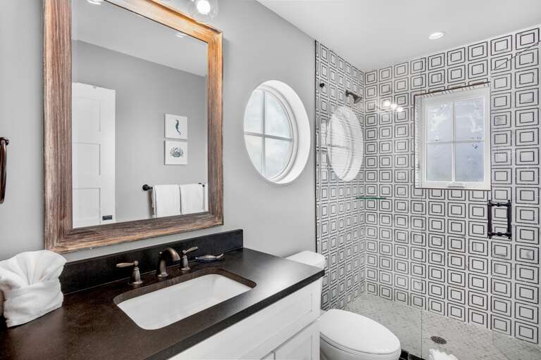 Second Bedroom, Ensuite Bathroom