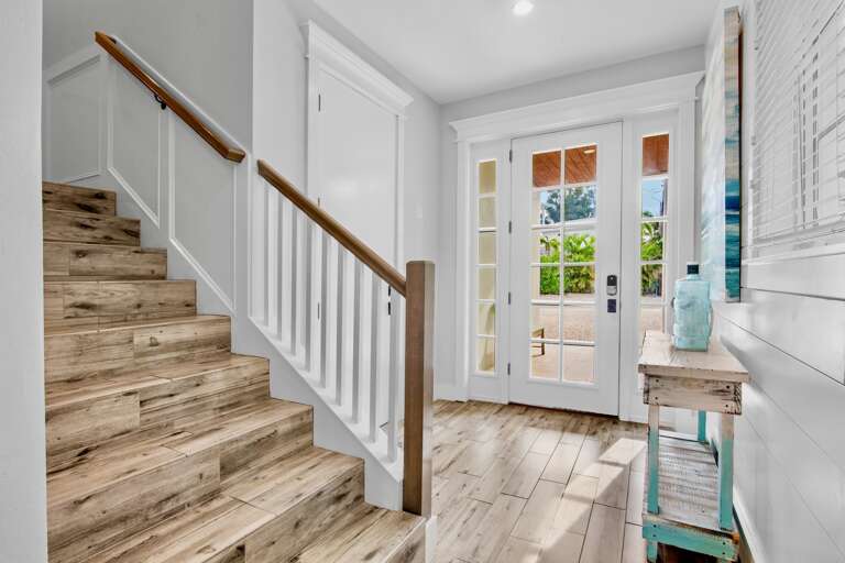 Cozy entry area