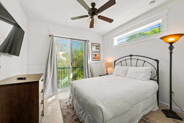 Fifth Bedroom - Pool Views