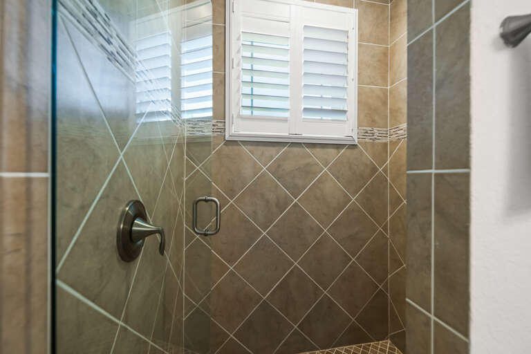 Fourth Bedroom - Ensuite Bathroom