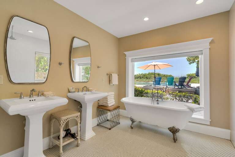 Primary Bathroom, Ensuite