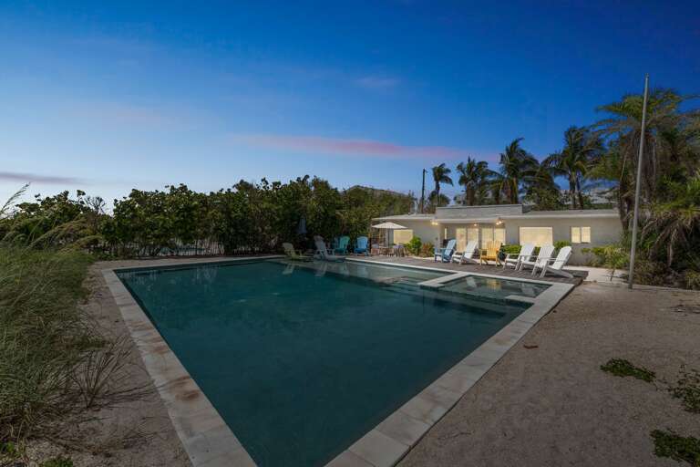 Private Pool and Spa
