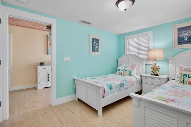 Third Bedroom, Two Twin beds