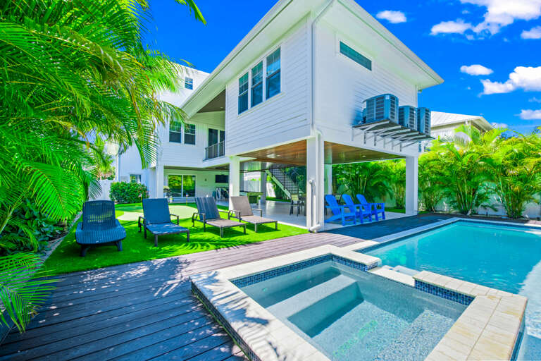 Private Pool and Spa