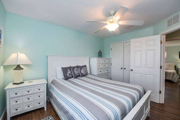 Third Bedroom - Queen