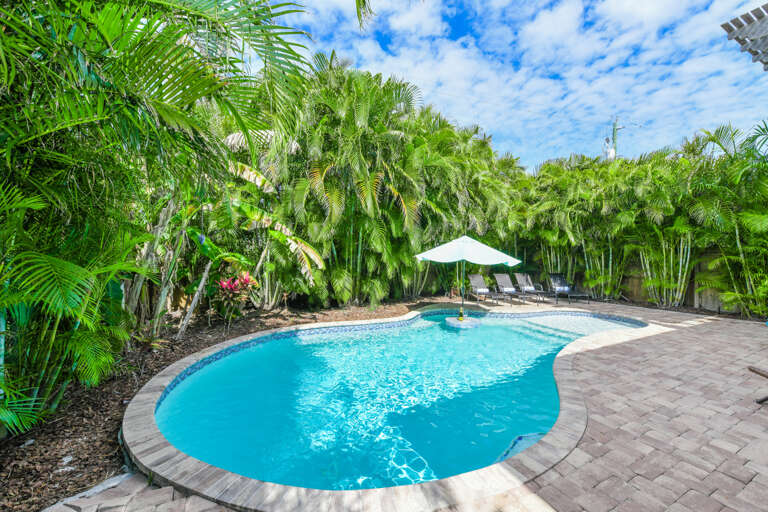 Private Pool