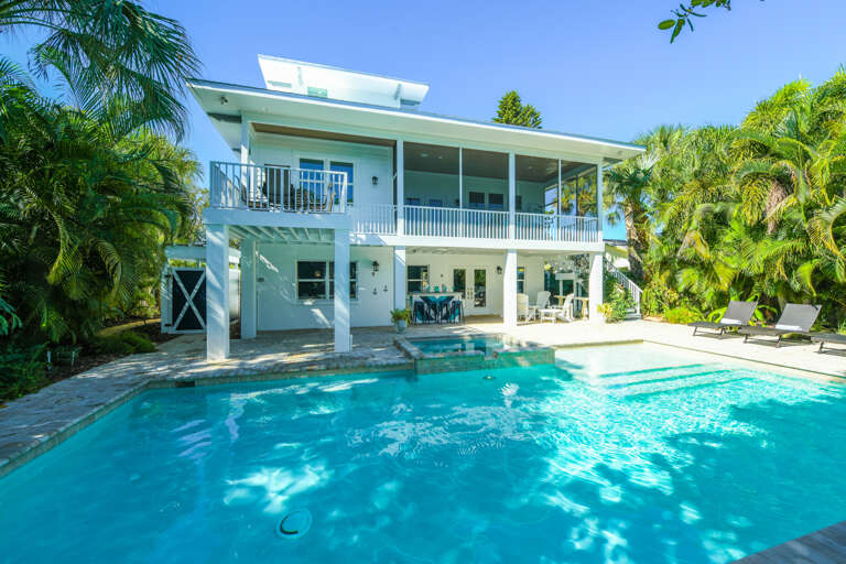 Private Pool and Spa