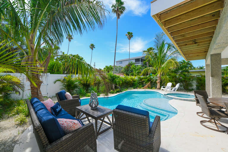 Outdoor Lounge