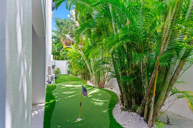 Private Putting Green