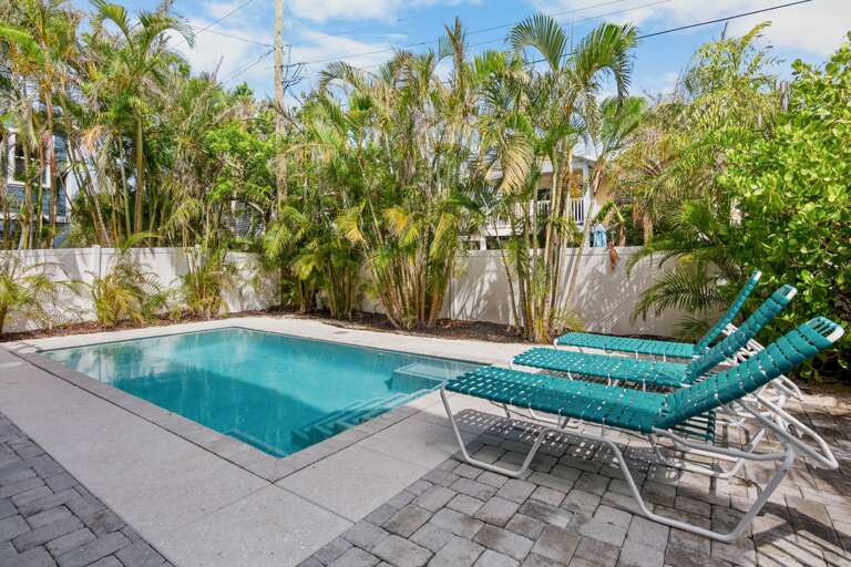 Poolside Loungers