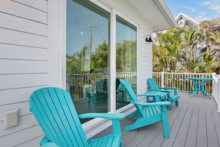Balcony, Seating