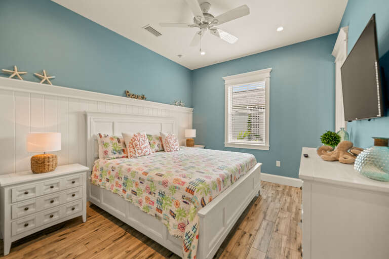Second Bedroom - King