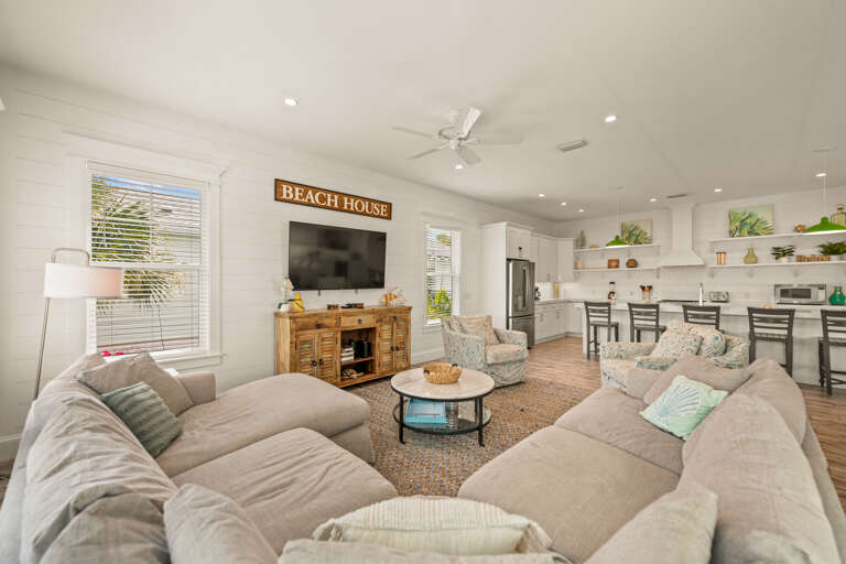Main Floor Living Area