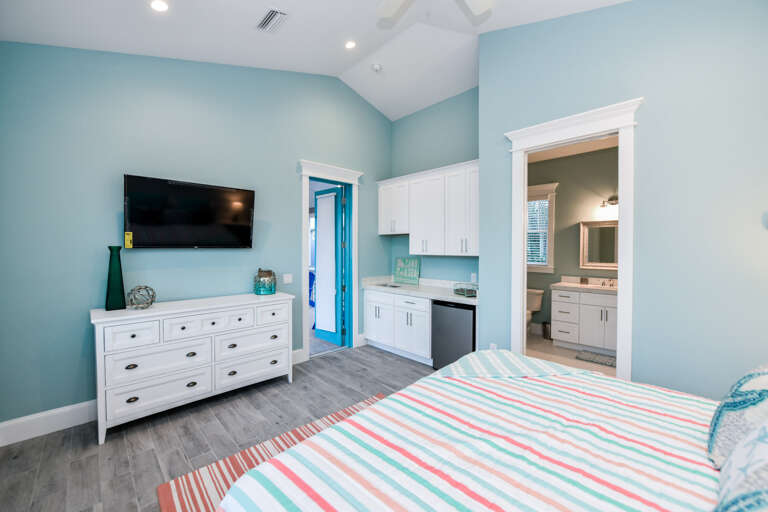 Queen Room